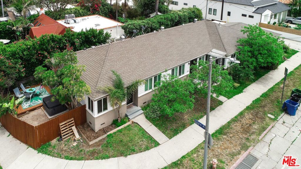 2200 Penmar Avenue Property Photo 1
