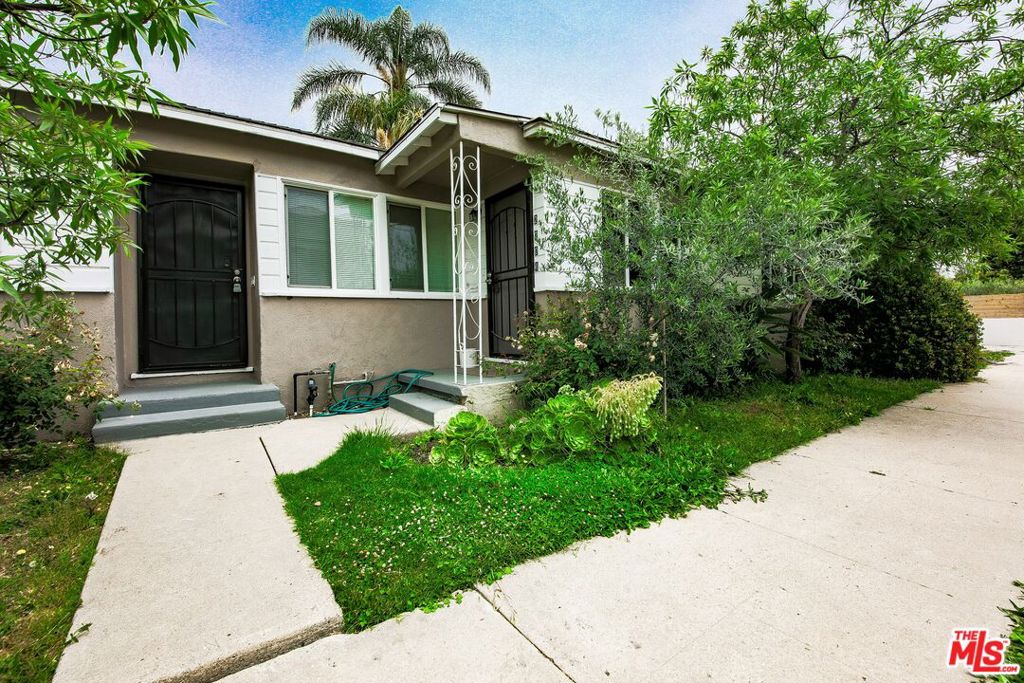 2200 Penmar Avenue Property Photo 11