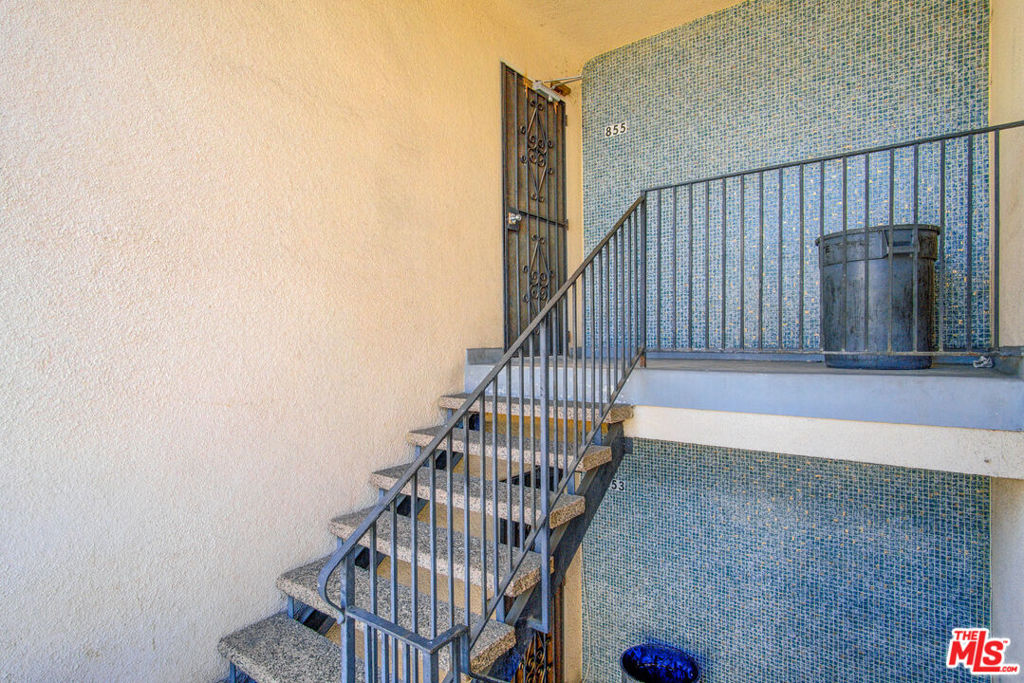 835 Cleveland Street Property Photo 15