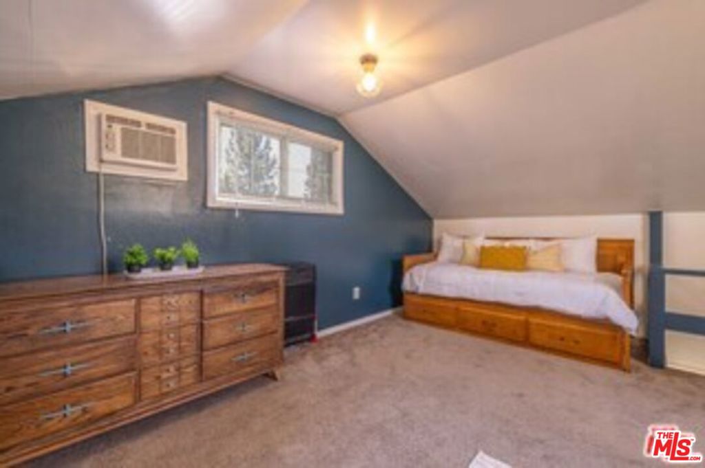 320 E Tiger Lily Drive Property Photo 10