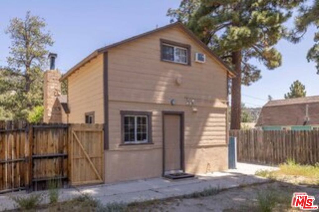 320 E Tiger Lily Drive Property Photo 11