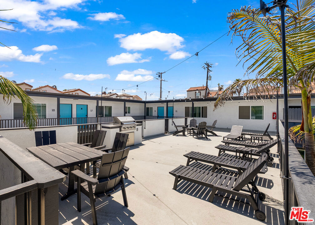 125 16th Street Property Photo 2