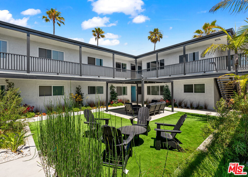 125 16th Street Property Photo 3