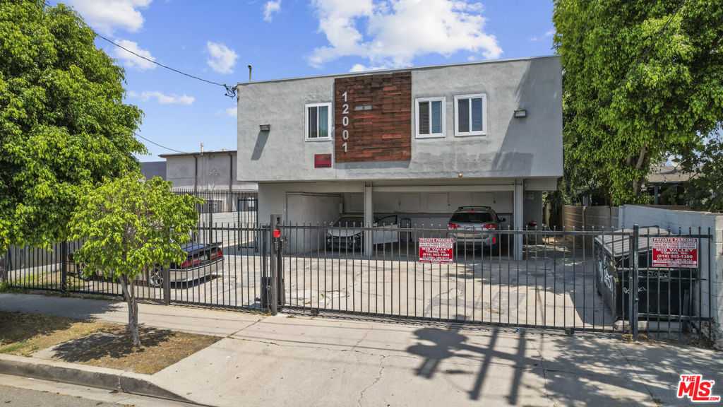 12001 Valerio Street Property Photo 2