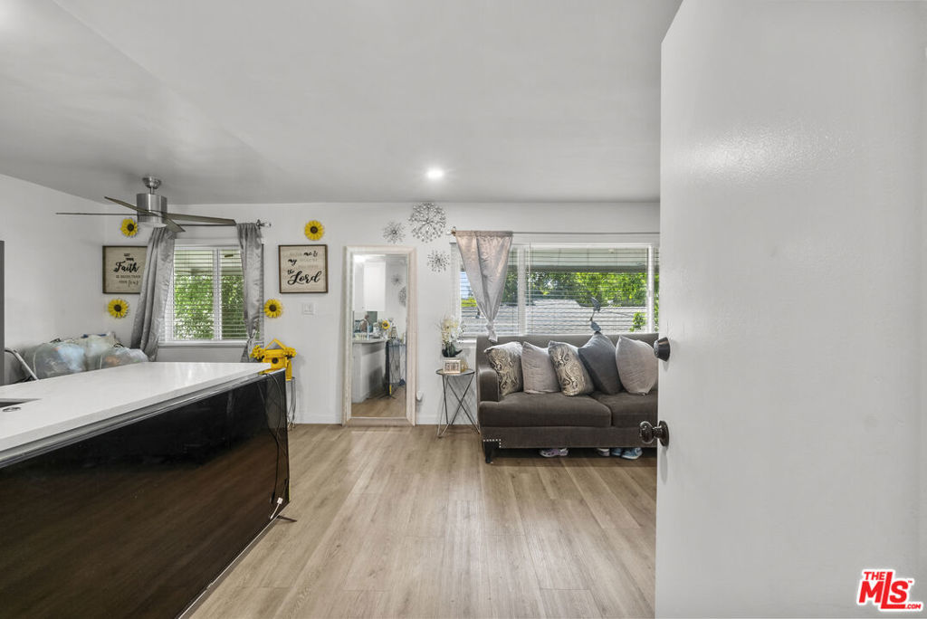 12001 Valerio Street Property Photo 6