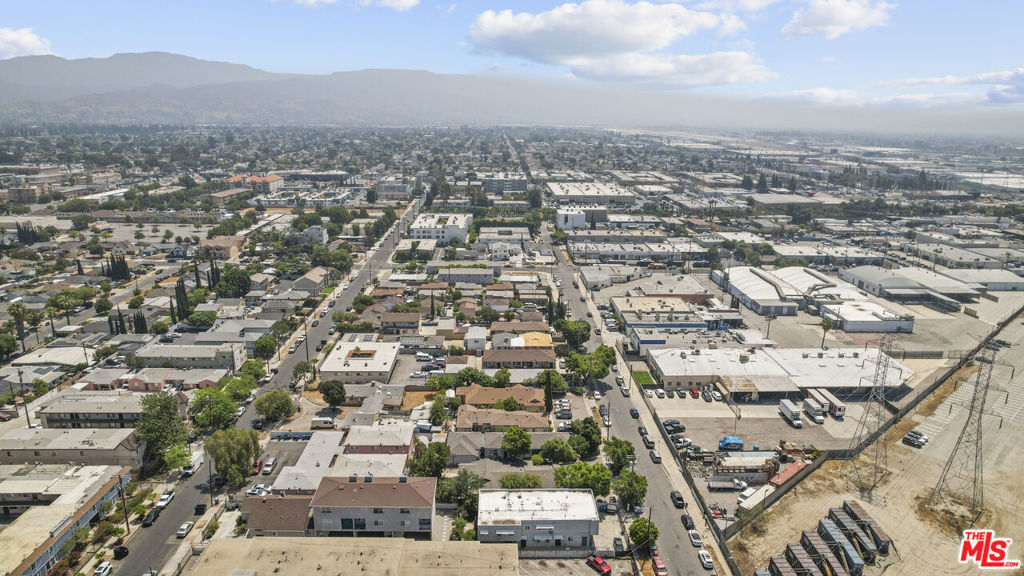 12001 Valerio Street Property Photo 27