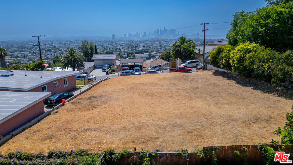 0 De Garmo Drive Property Photo