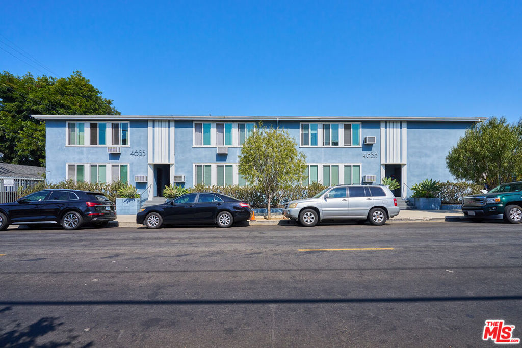 4651 Council Street Property Photo 2