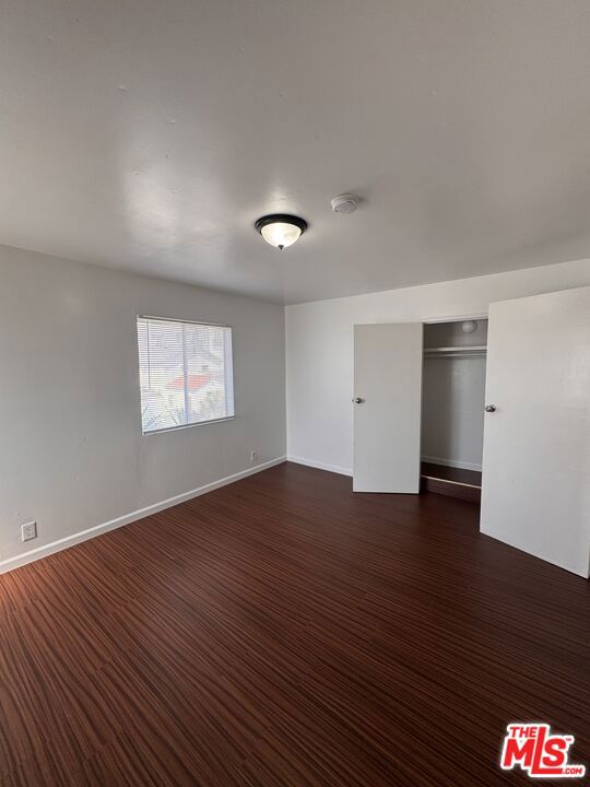 1650 S Rimpau Boulevard Property Photo 6