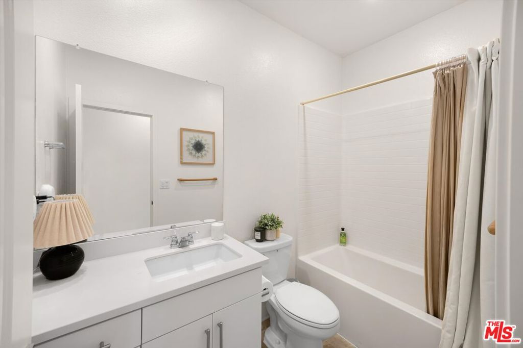 519 Tucker Avenue Property Photo 27
