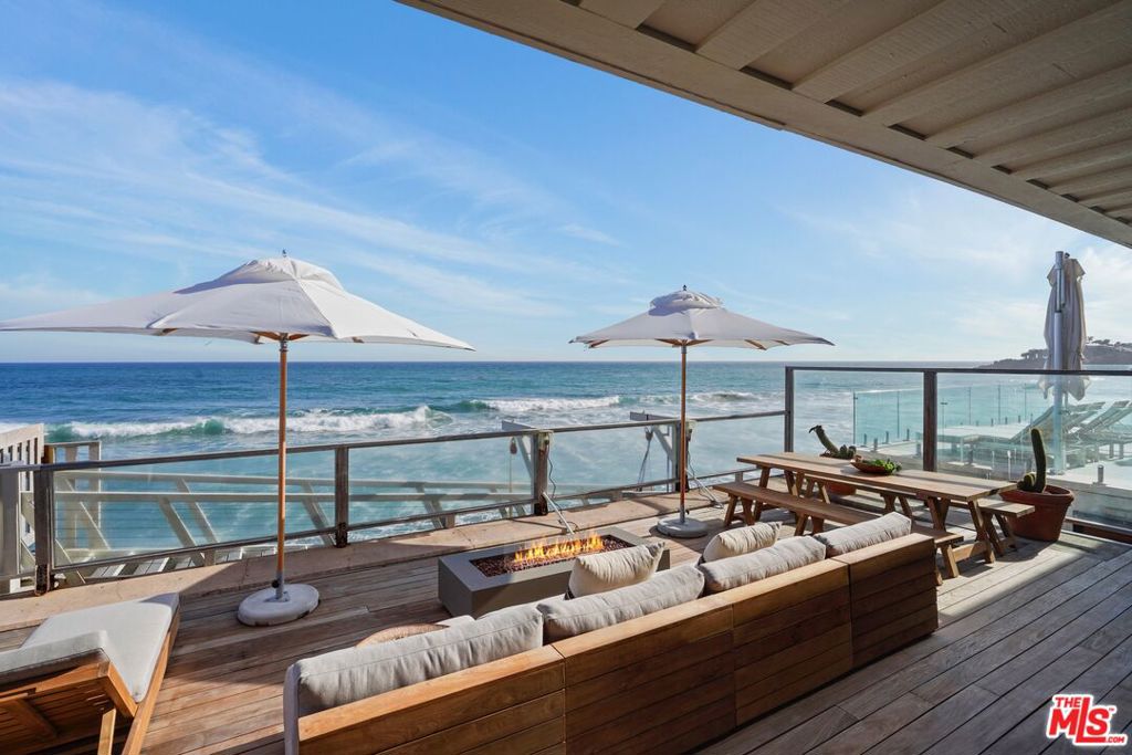 31376 Broad Beach Road Property Photo 1