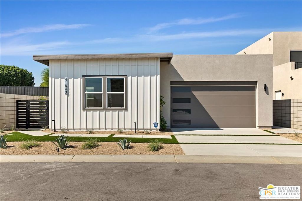 41843 Volare Court Property Photo 1