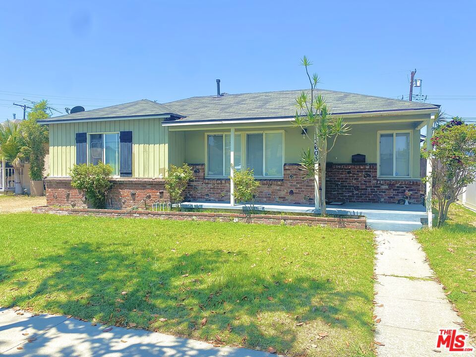 13603 Clark Avenue Property Photo 1