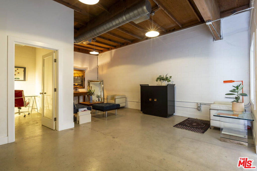 5908 Barton Avenue Property Photo 8