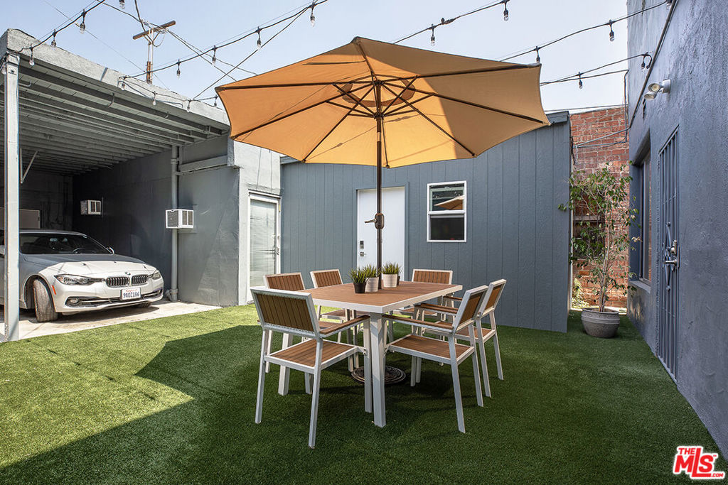 1535 S La Cienega Boulevard Property Photo 6