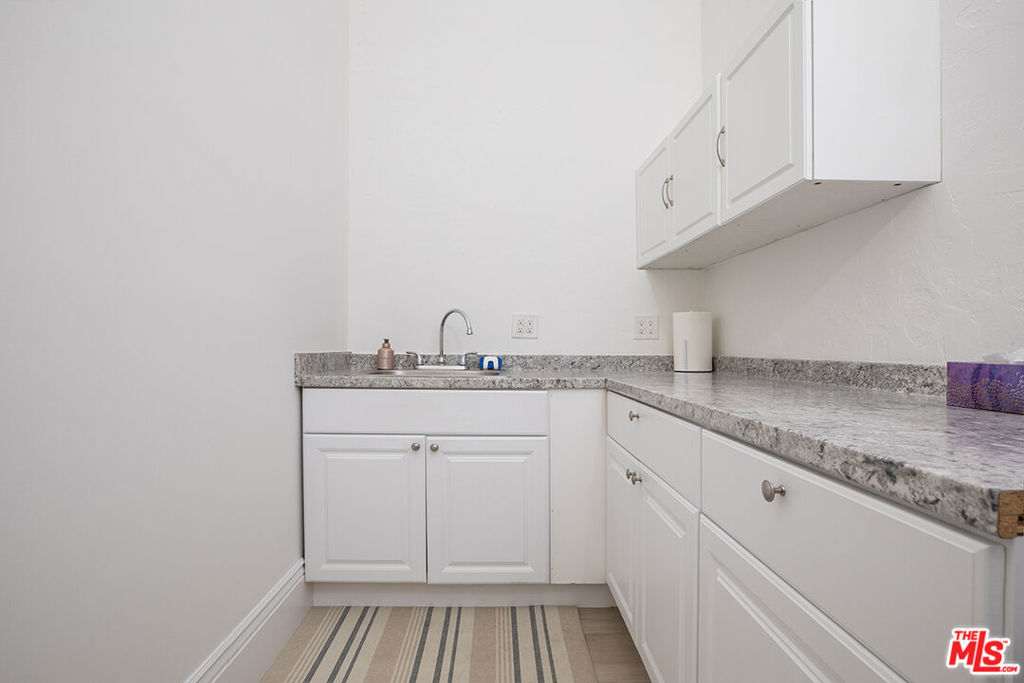1535 S La Cienega Boulevard Property Photo 11
