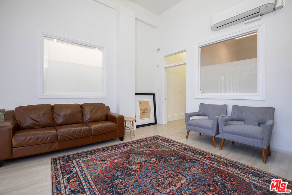 1535 S La Cienega Boulevard Property Photo 17