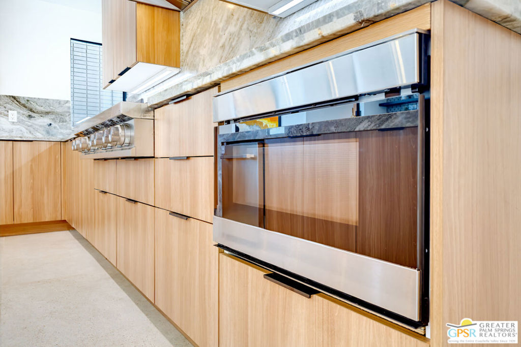 2233 N Vista Drive Property Photo 16