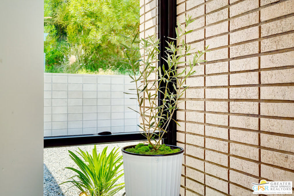 2233 N Vista Drive Property Photo 19