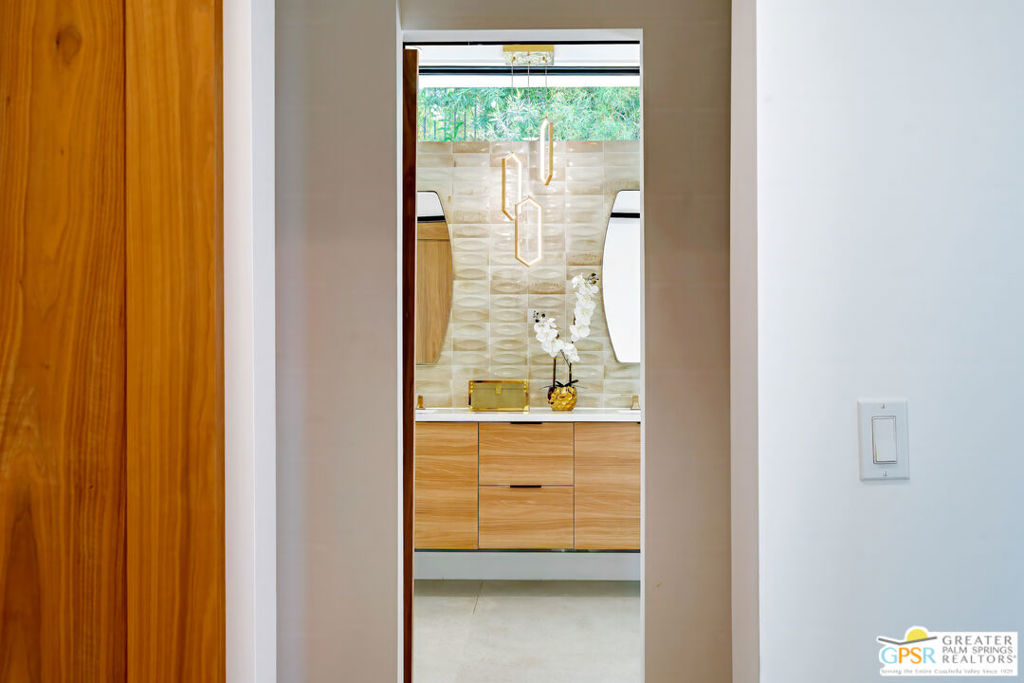 2233 N Vista Drive Property Photo 21