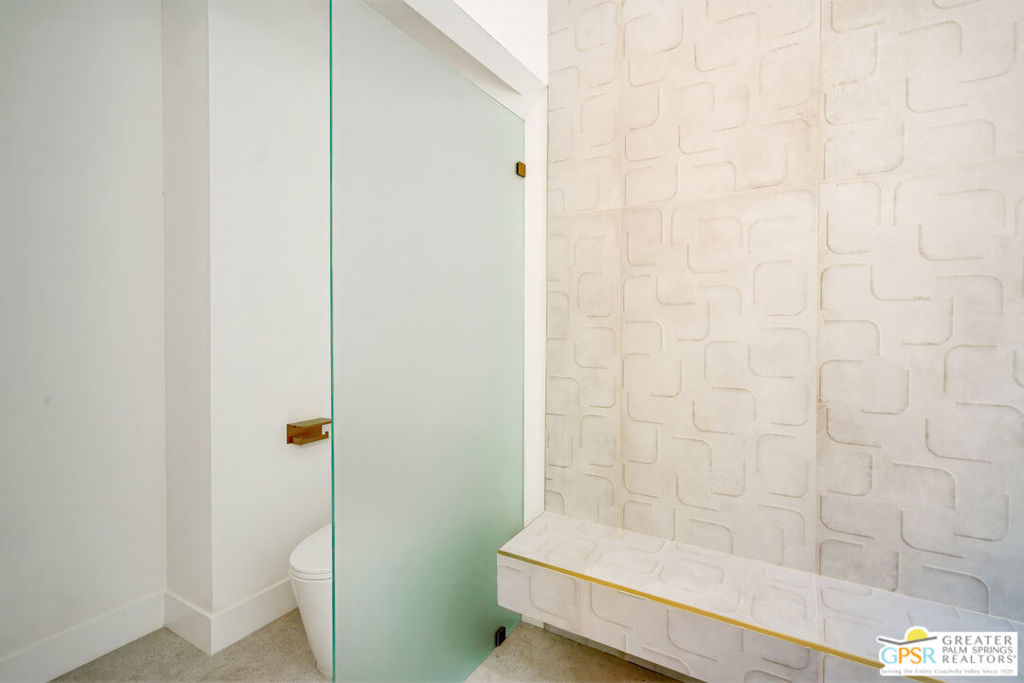 2233 N Vista Drive Property Photo 26