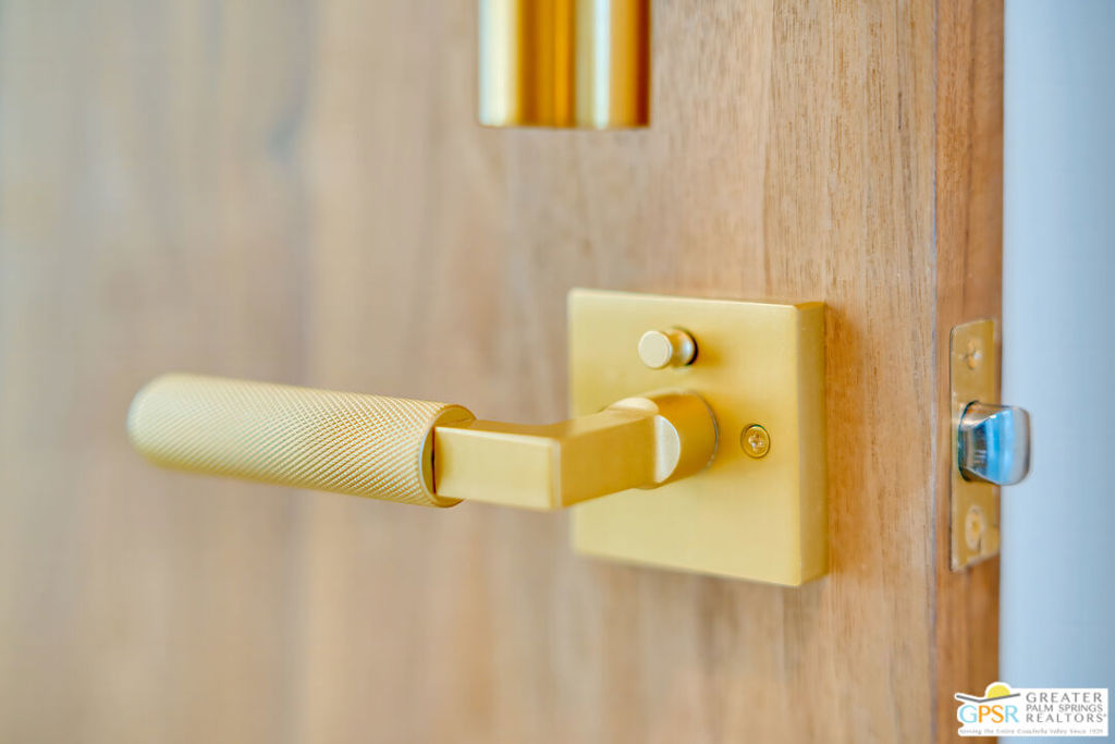 2233 N Vista Drive Property Photo 31