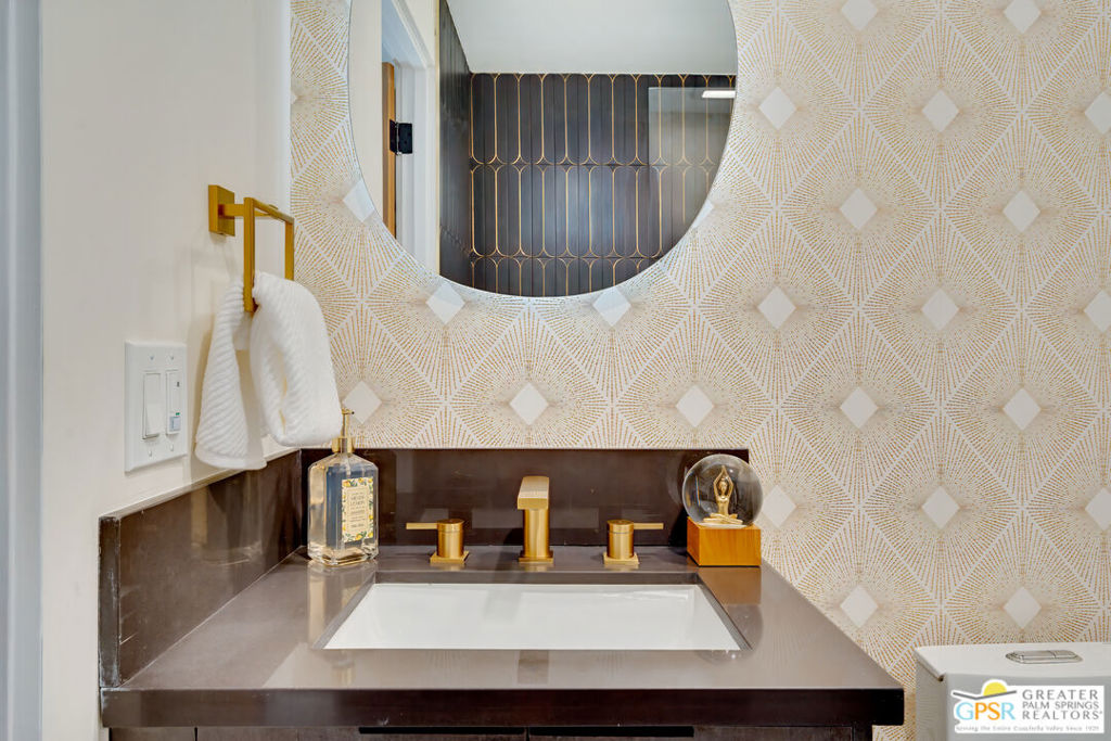 2233 N Vista Drive Property Photo 34