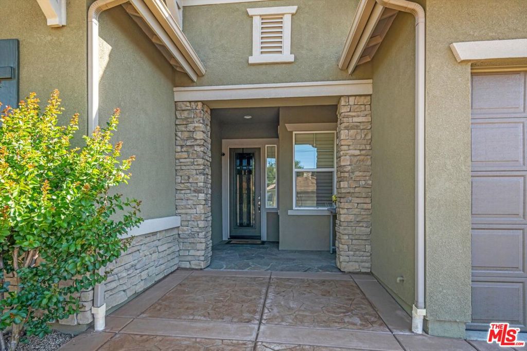 1506 Big Property Photo 4