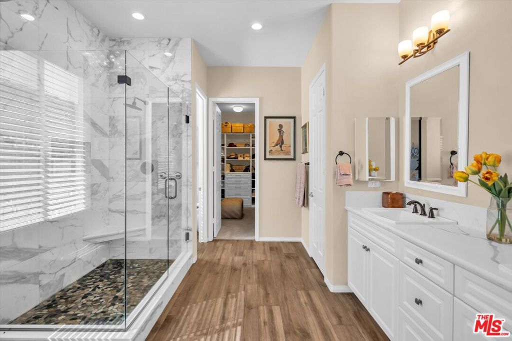 1506 Big Property Photo 25