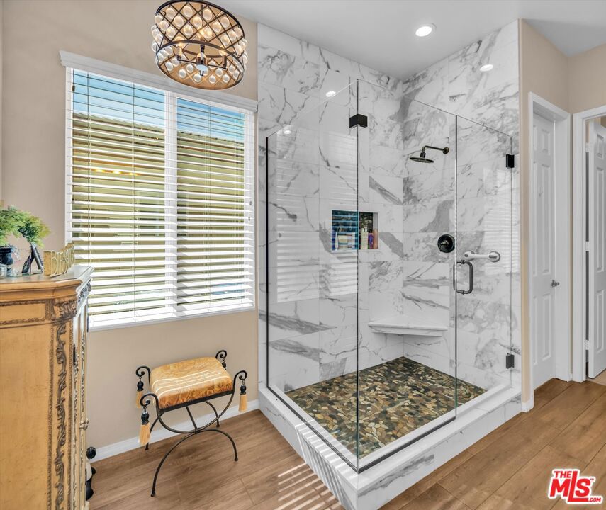 1506 Big Property Photo 26