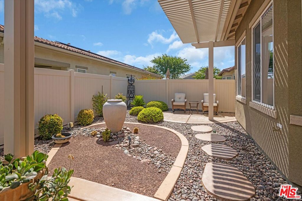 1506 Big Property Photo 40