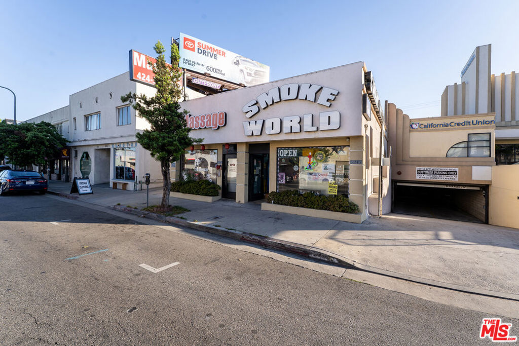 2245 Westwood Boulevard Property Photo 7