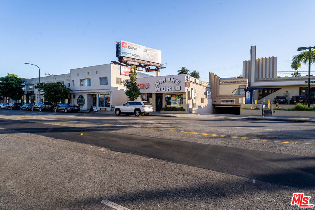 2245 Westwood Boulevard Property Photo 11