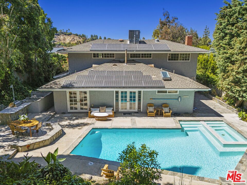 3527 Alana Drive Property Photo 1