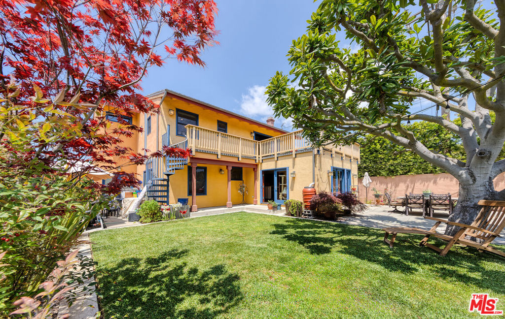 10758 Molony Road Property Photo