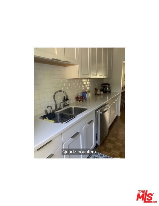 5135 Village Property Photo 9
