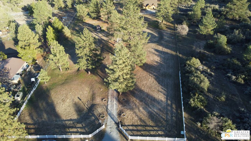60164 Devils Ladder Road Property Photo 3