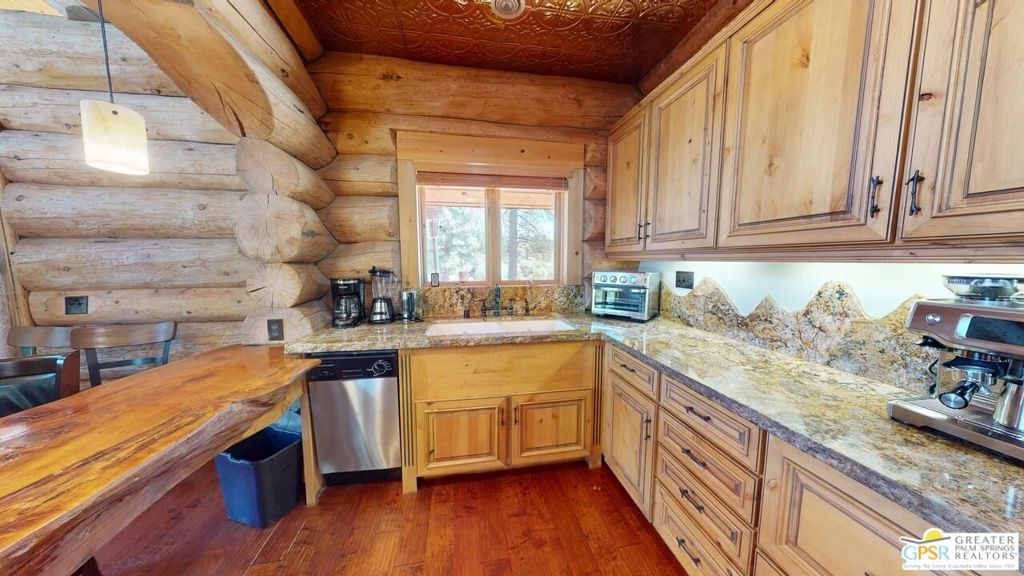 60164 Devils Ladder Road Property Photo 18