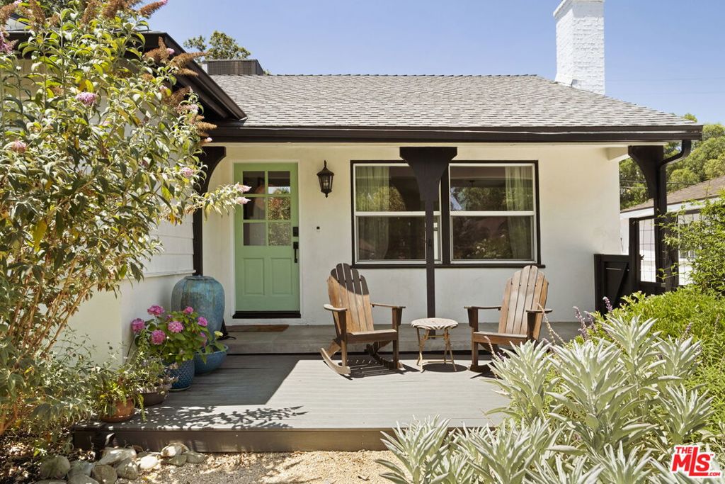 5063 Canoga Avenue Property Photo 1