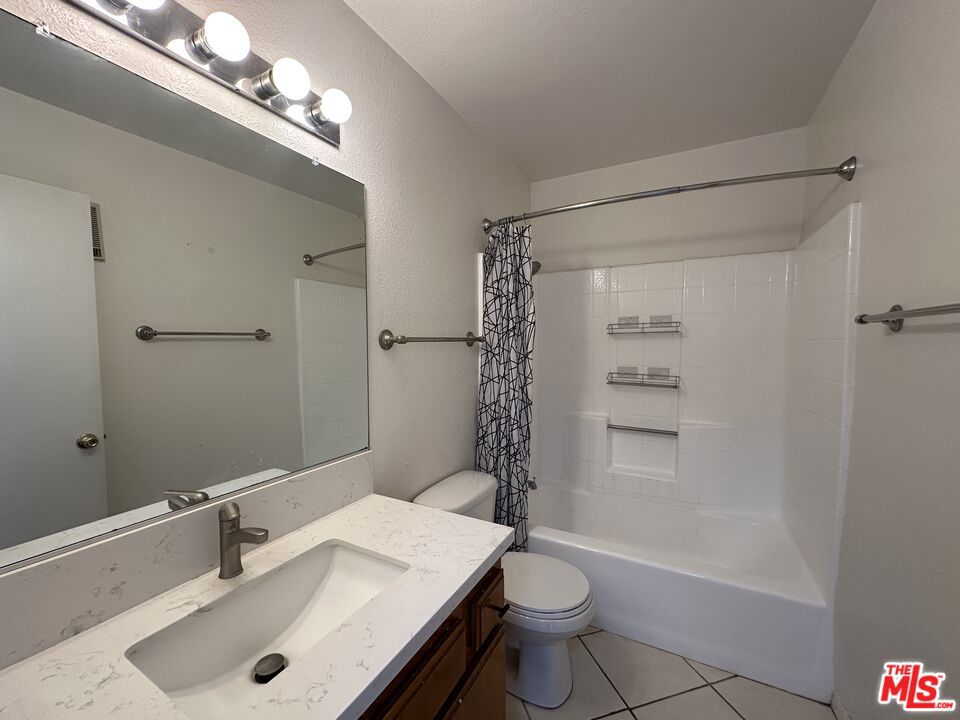 1108 Termino Avenue Property Photo 7