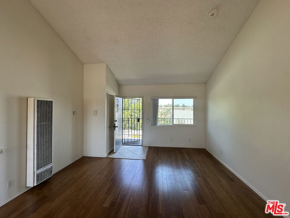 1108 Termino Avenue Property Photo 13
