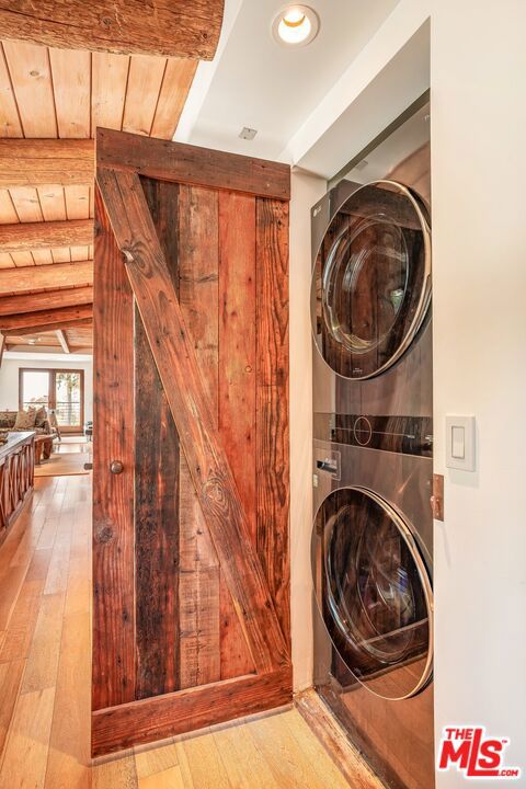 7336 Studio Road Property Photo 25