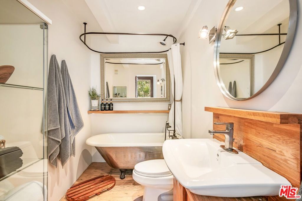 7336 Studio Road Property Photo 26