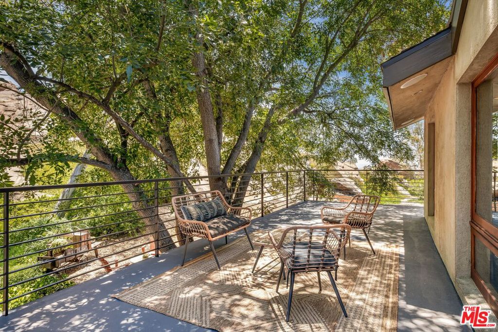7336 Studio Road Property Photo 30
