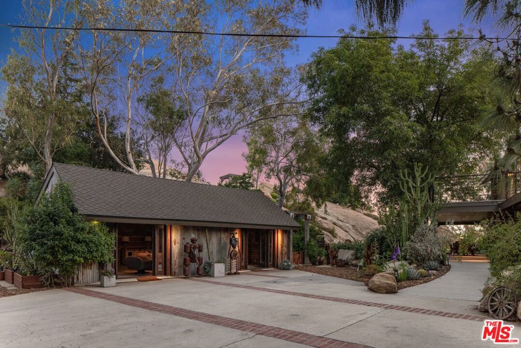 7336 Studio Road Property Photo 45