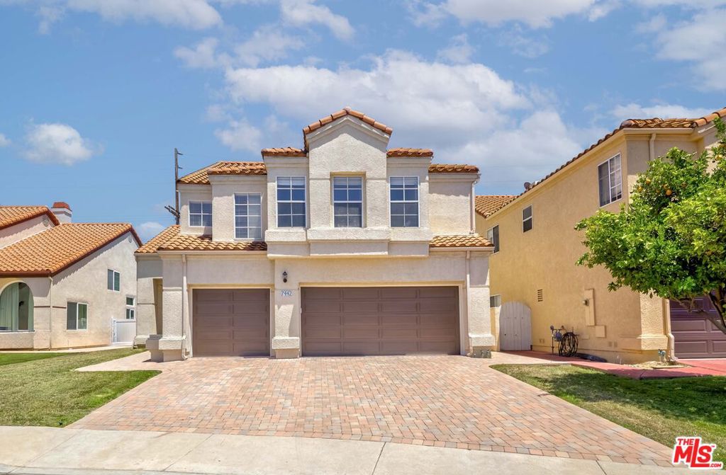 7442 Bobbyboyar Avenue Property Photo 1