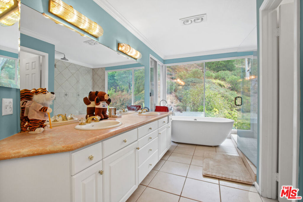 17175 Avenida De Santa Ynez Property Photo 34