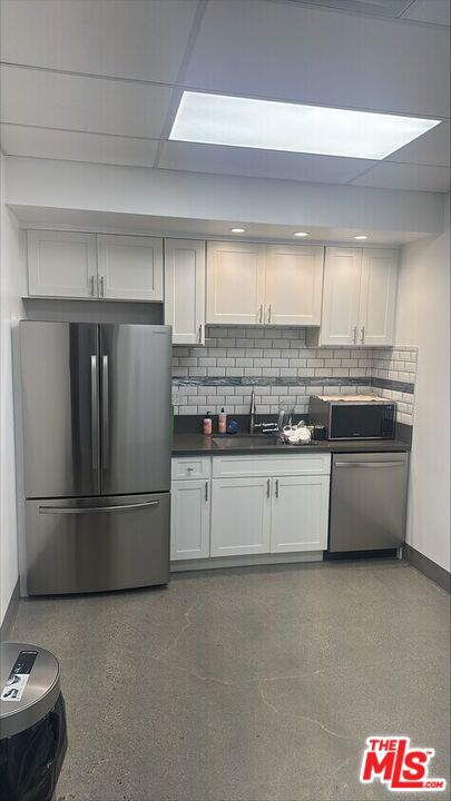 11859 Wilshire Boulevard 400 Property Photo 12