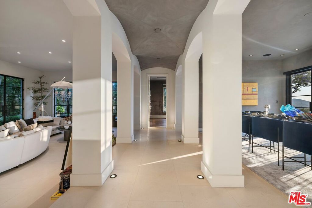 3396 Stone Ridge Lane Property Photo 12