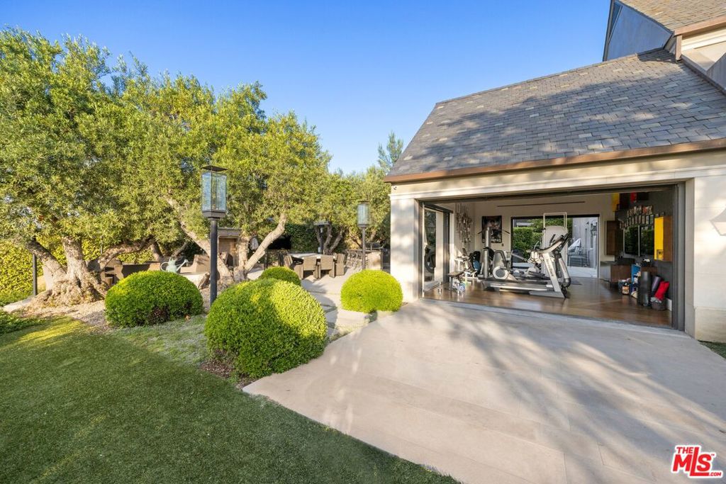 3396 Stone Ridge Lane Property Photo 19